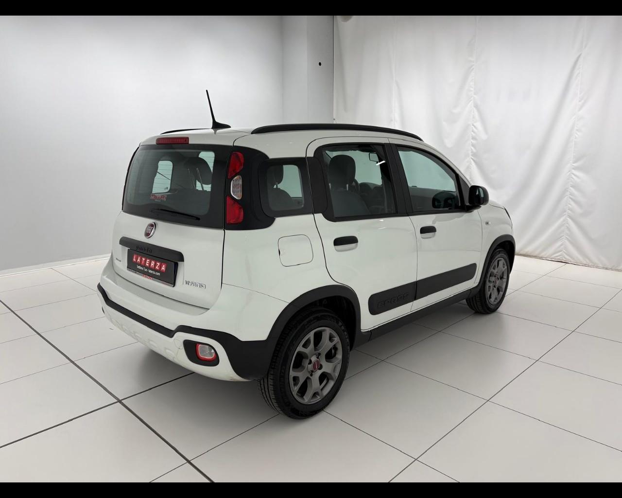 FIAT Panda 1.0 firefly hybrid City Cross s&s 70cv