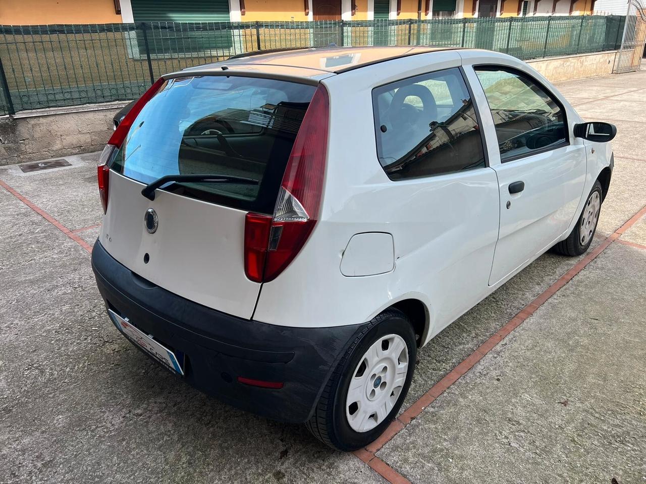 Fiat Punto 1.2 3 porte Active