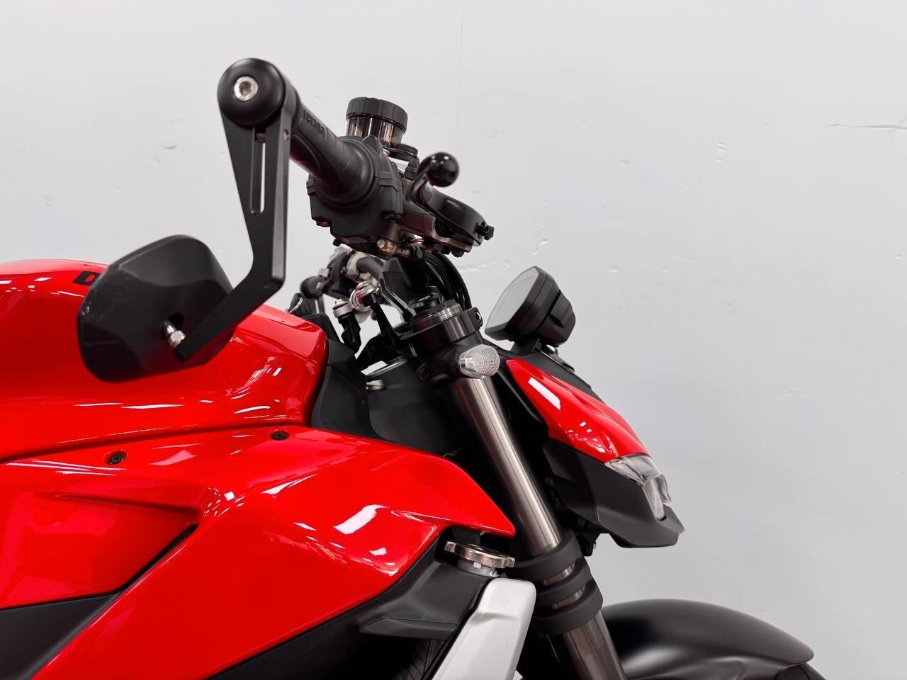 Ducati Streetfighter V2 DA 175 € AL MESE – SENZA ANTICIPO