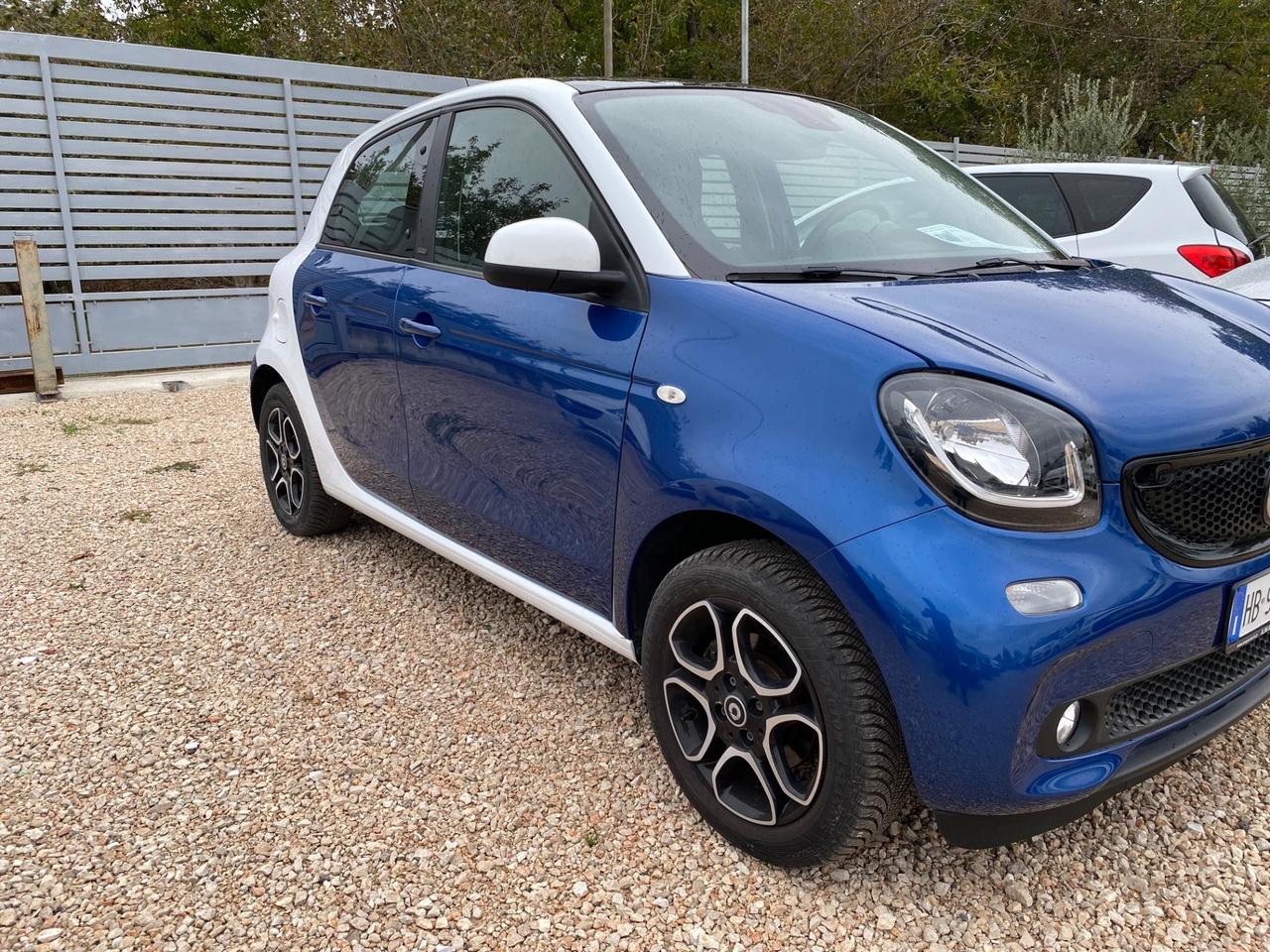 Smart ForFour 70 1.0 benzina twinamic Passion