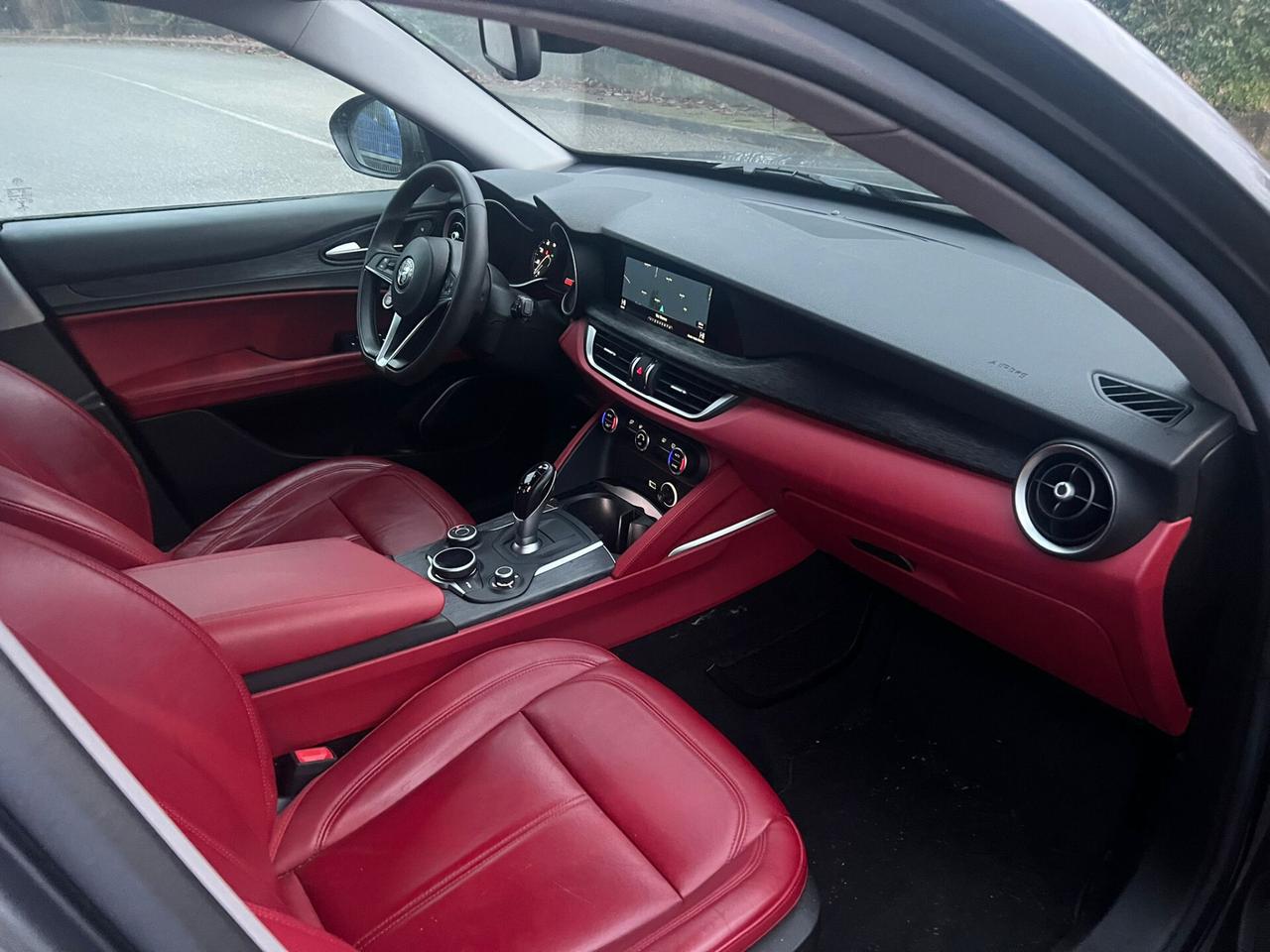 Alfa Romeo Stelvio 2.0 Turbo 200 CV AT8 Q4 Executive