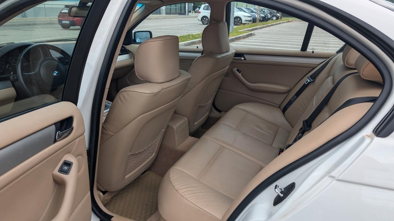 Bmw 325i UNICO PROPRIETARIO