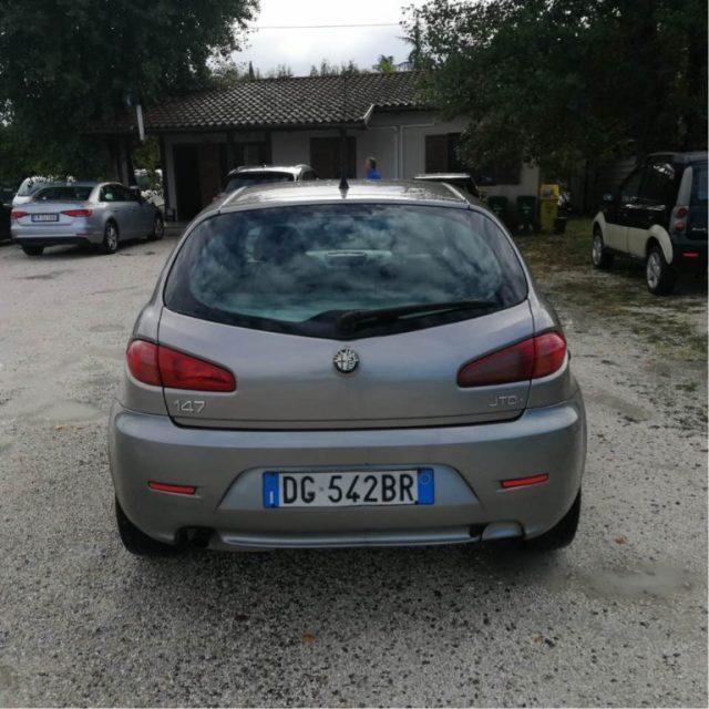 ALFA ROMEO 147 1.9 JTD (120) 5 porte Distinctive