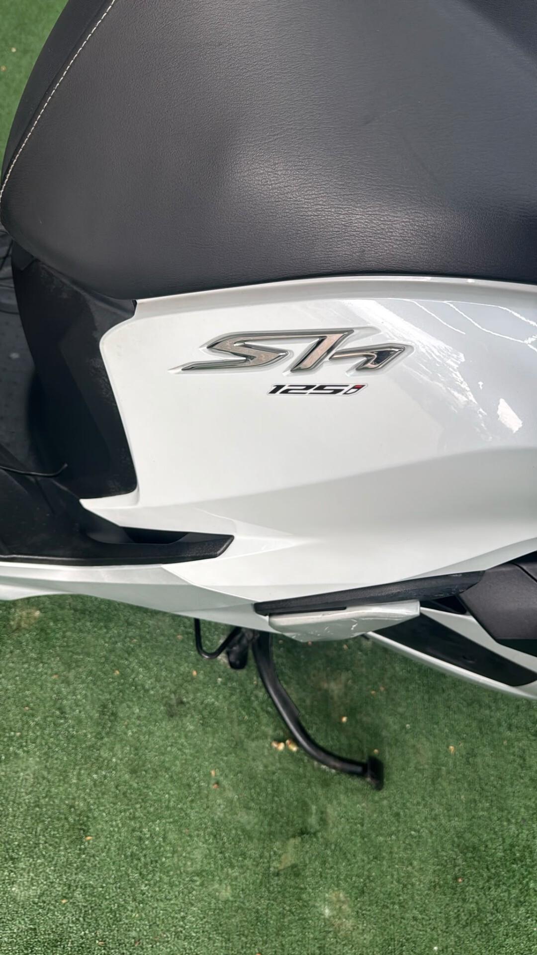 Honda SH 125 SPORT