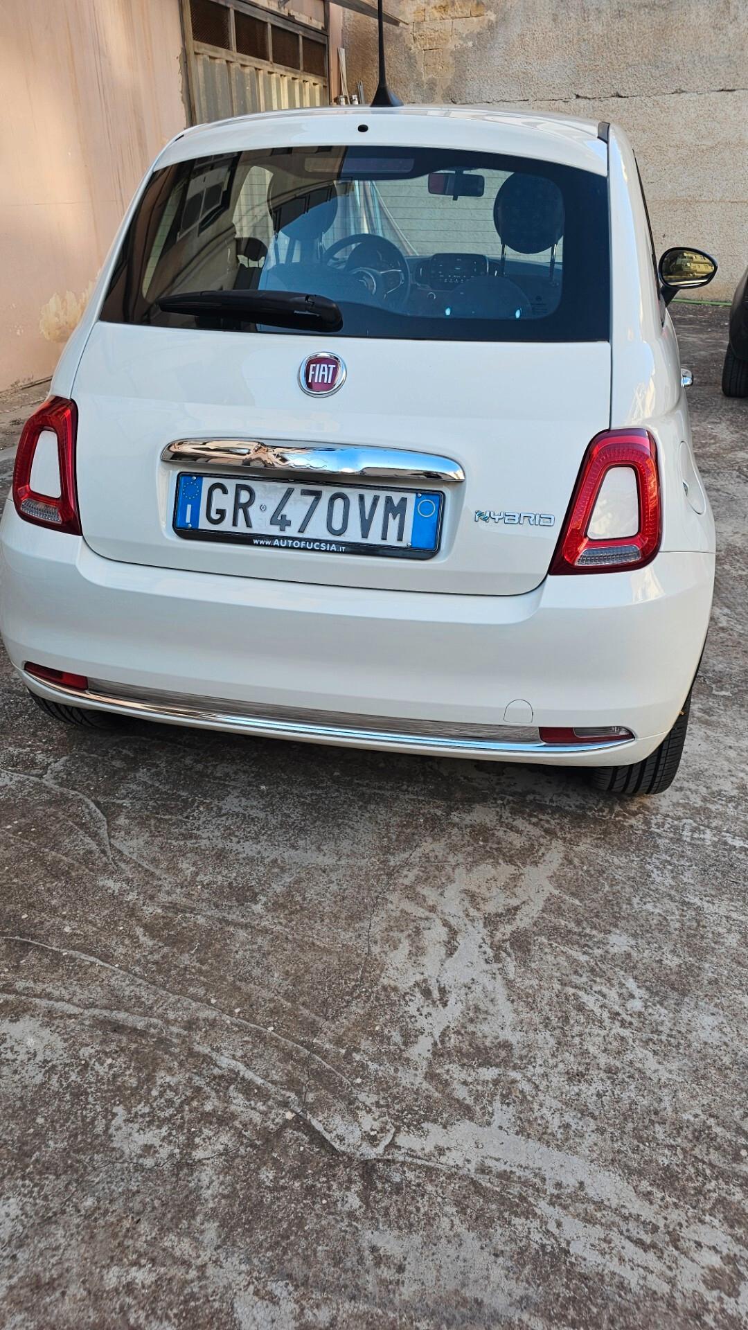Fiat 500 1.0 Hybrid Red 09/2023