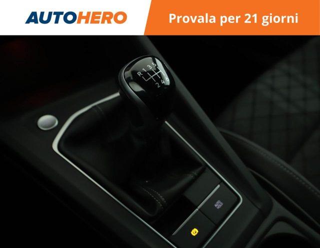 VOLKSWAGEN Golf 1.5 TSI 150 CV EVO ACT R-Line