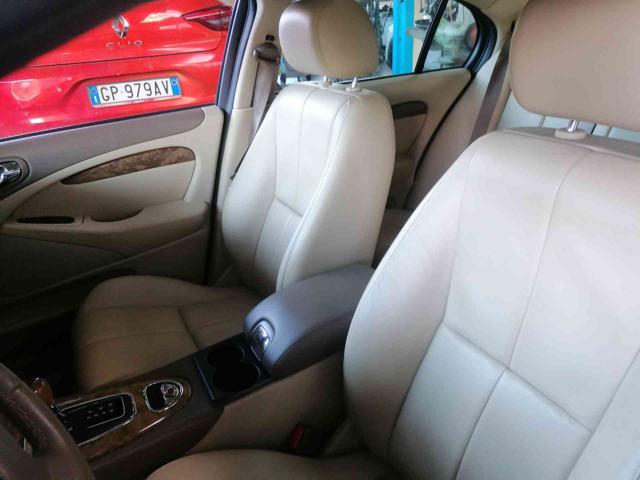 JAGUAR S-Type 2.5 V6 cat Executive