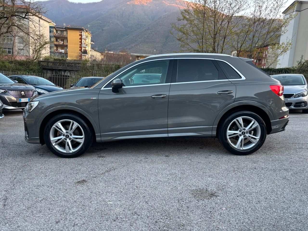 Audi Q3 35 TDI S tronic 150 CV S-LINE FULL MY 22