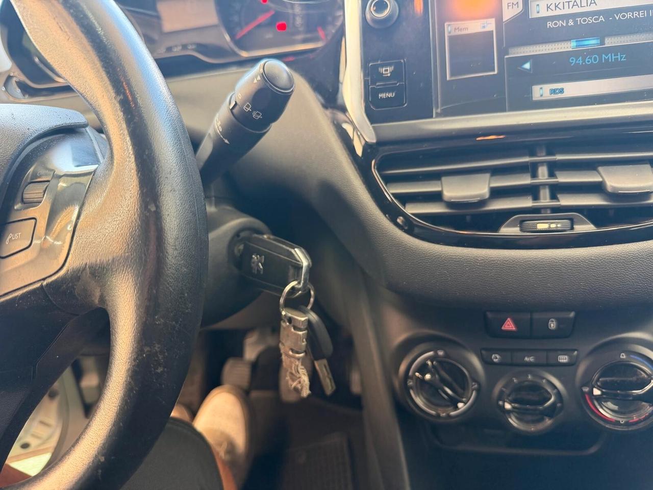 PEUGEOT 208 1.2 BENZINA 82CV IN CONTOVENDITA