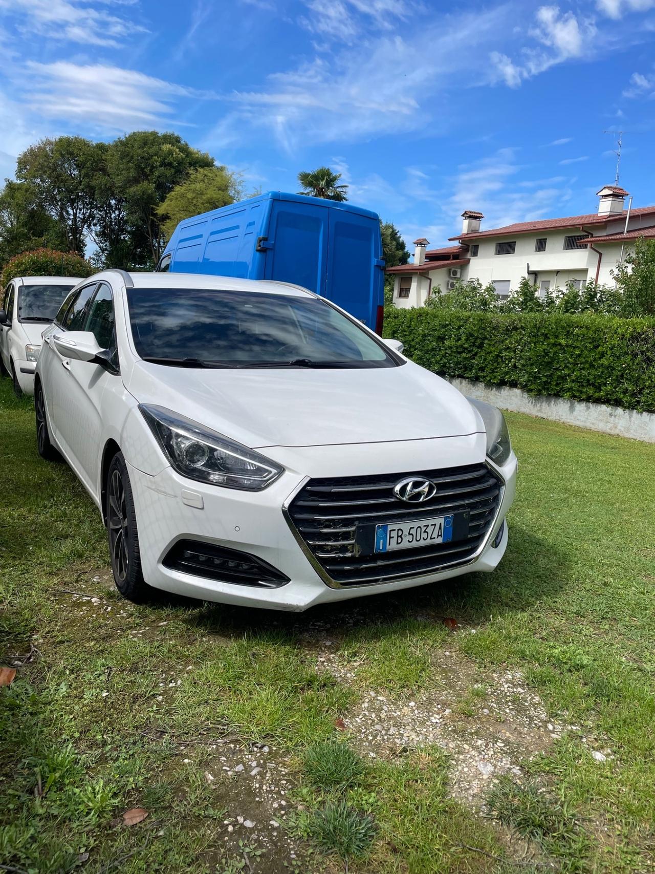 Hyundai i40 Wagon 1.7 CRDi 141 CV Business