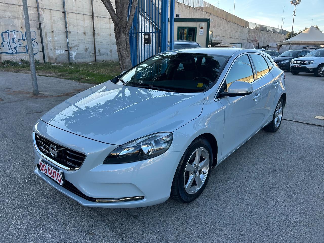 Volvo V40 D2 1.6 Diesel 115 cavalli 2013 Retrocamera