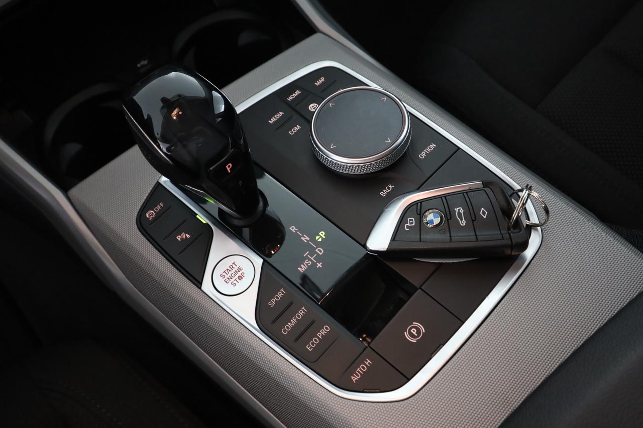 BMW Serie 3 (G20/G21) 320d 48V xDrive Touring Business Advantage