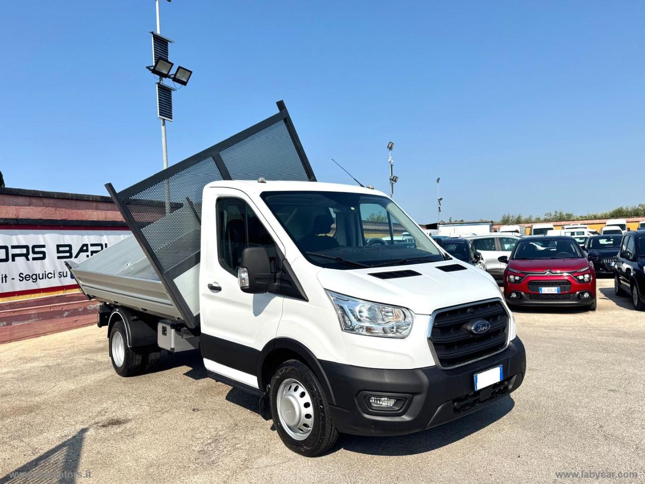 TRANSIT 2.0 130CV RIBALTABILE TRILATERALE GEMELLATO