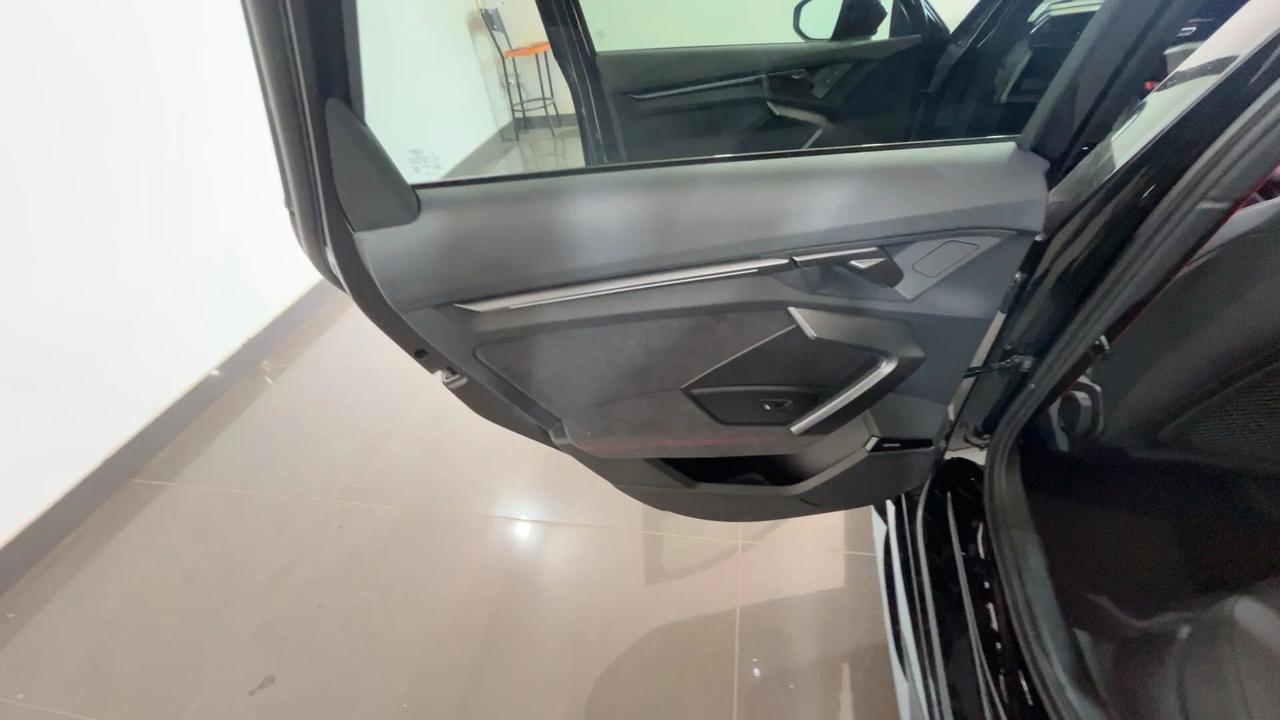 Audi A3 RS 3 SPB TFSI quattro S tronic