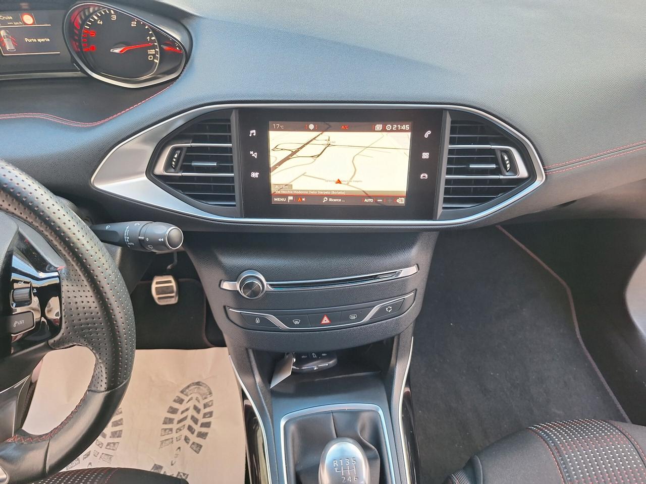 Peugeot 308 1.5 hdi "BERLINA" GT LINE NAVI 2018
