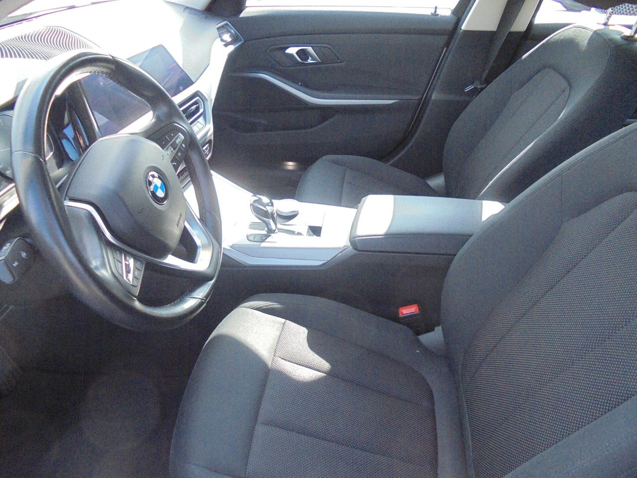 Bmw 320 320d 48V Business Advantage