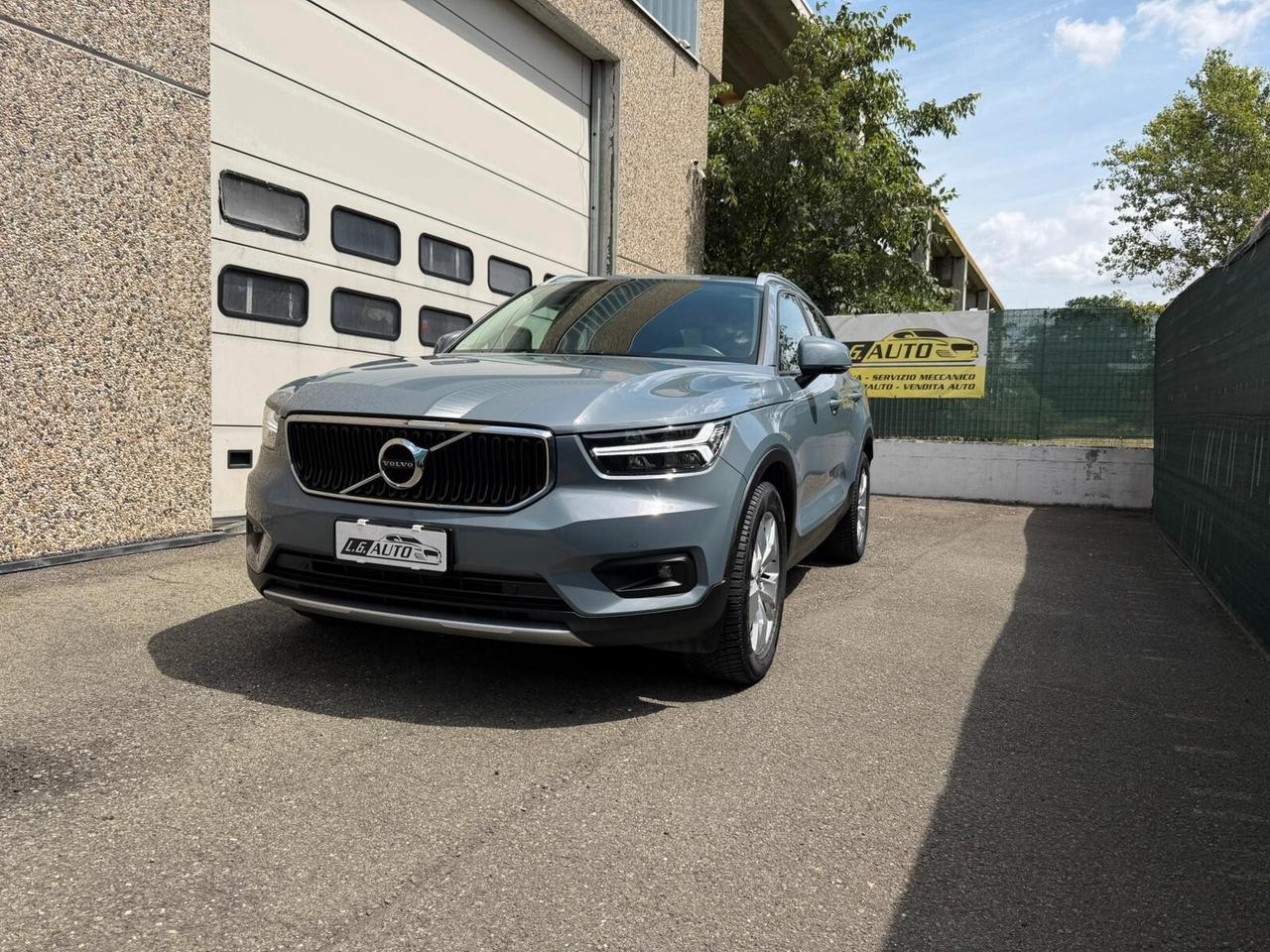 Volvo XC40 D3 Geartronic Momentum Pro