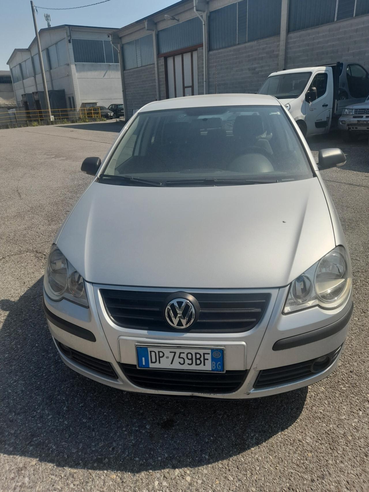 Volkswagen Polo 1.2/70CV 12V 5p. Comfortline