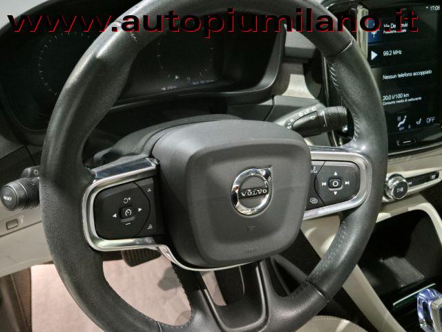 VOLVO XC40 D4 AWD Geartronic Inscription