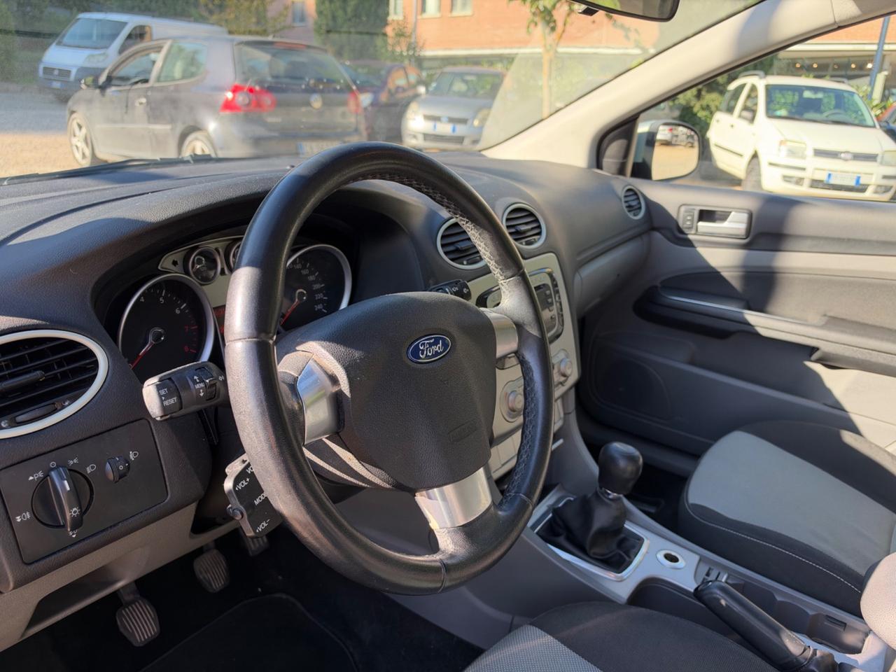 Ford Focus 1.6 (100CV) 5p. Titanium