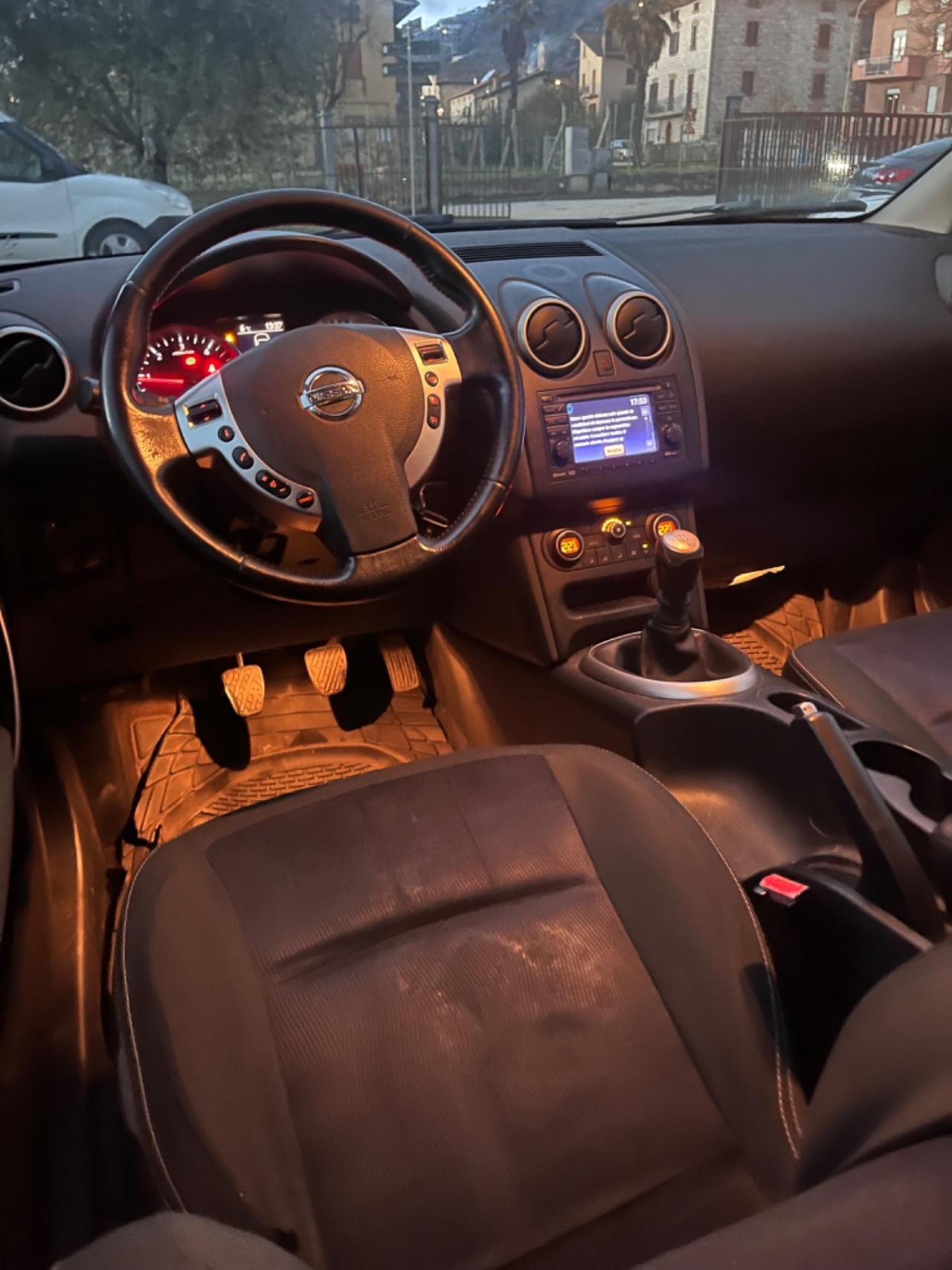 Nissan Qashqai 1.6 dCi Tekna 2012 SI NEOPATENTATI