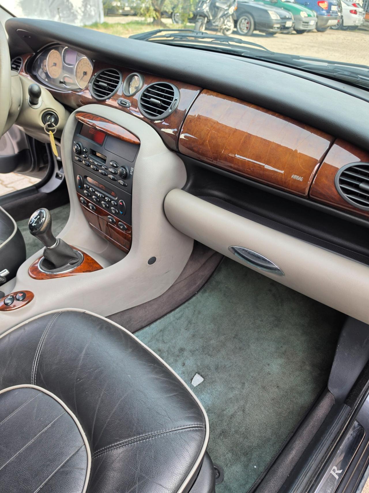 Rover 75 2.5i V6 24V cat Connoisseur