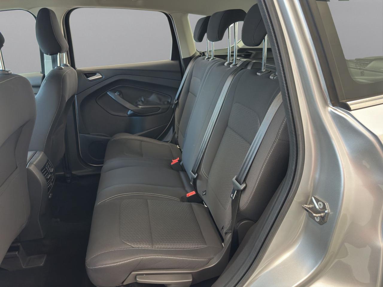 Ford Kuga 1.5 tdci Plus s&s 2wd 120cv