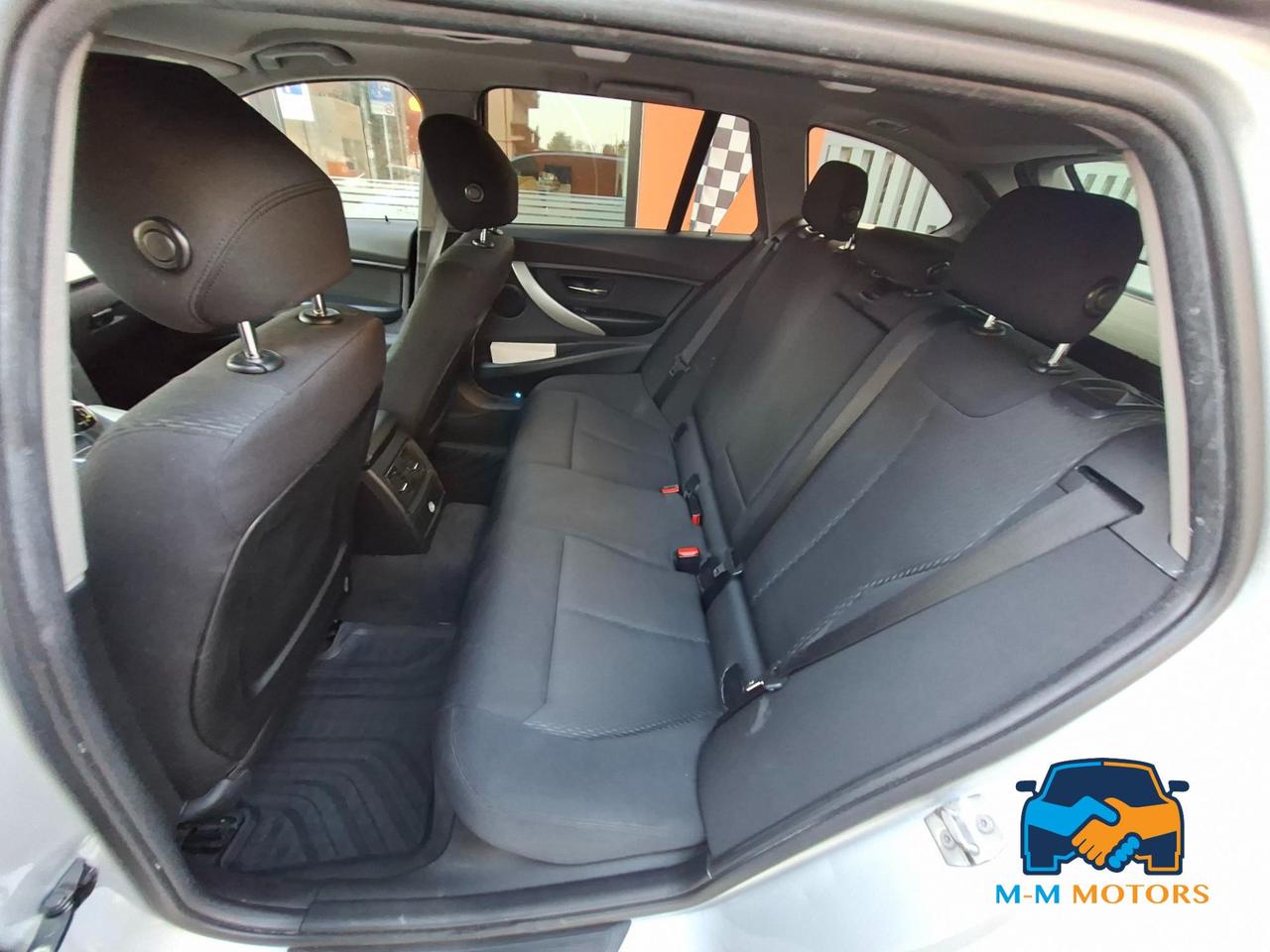 BMW 318D BUSINESS ADVANTAGE