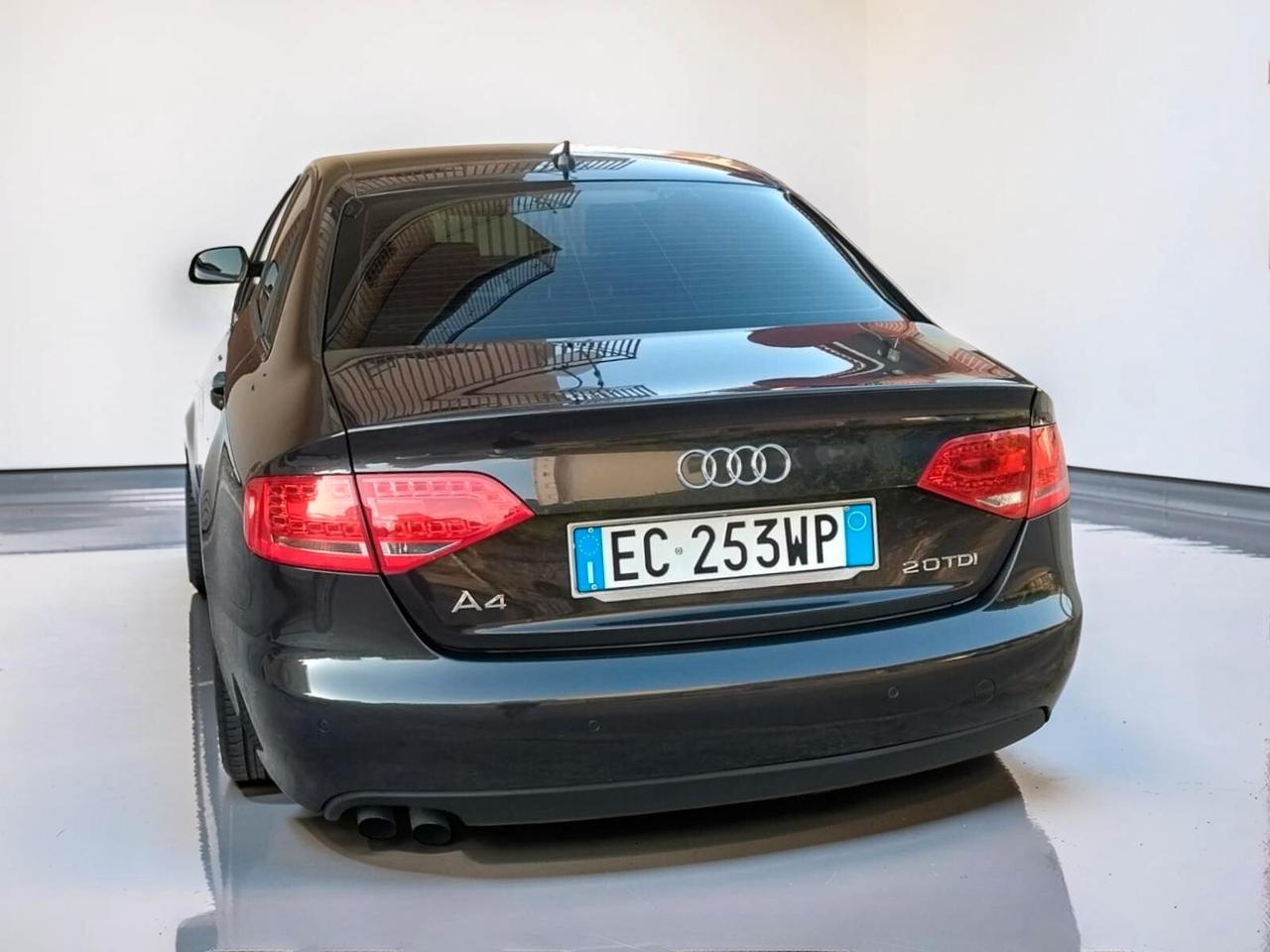 Audi A4 2.0 TDI multitronic 143cv