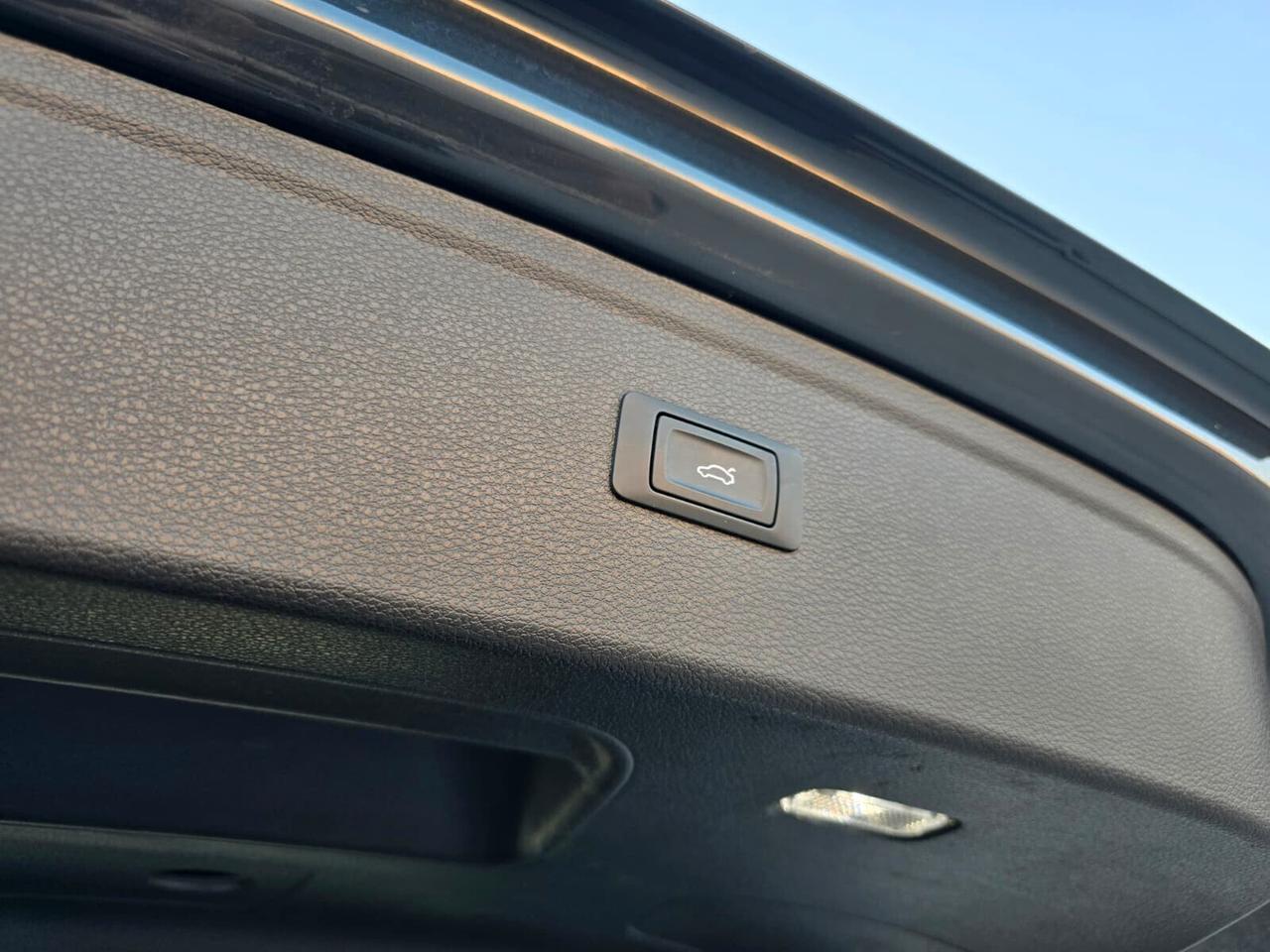 Audi Q5 35 TDI S tronic Business