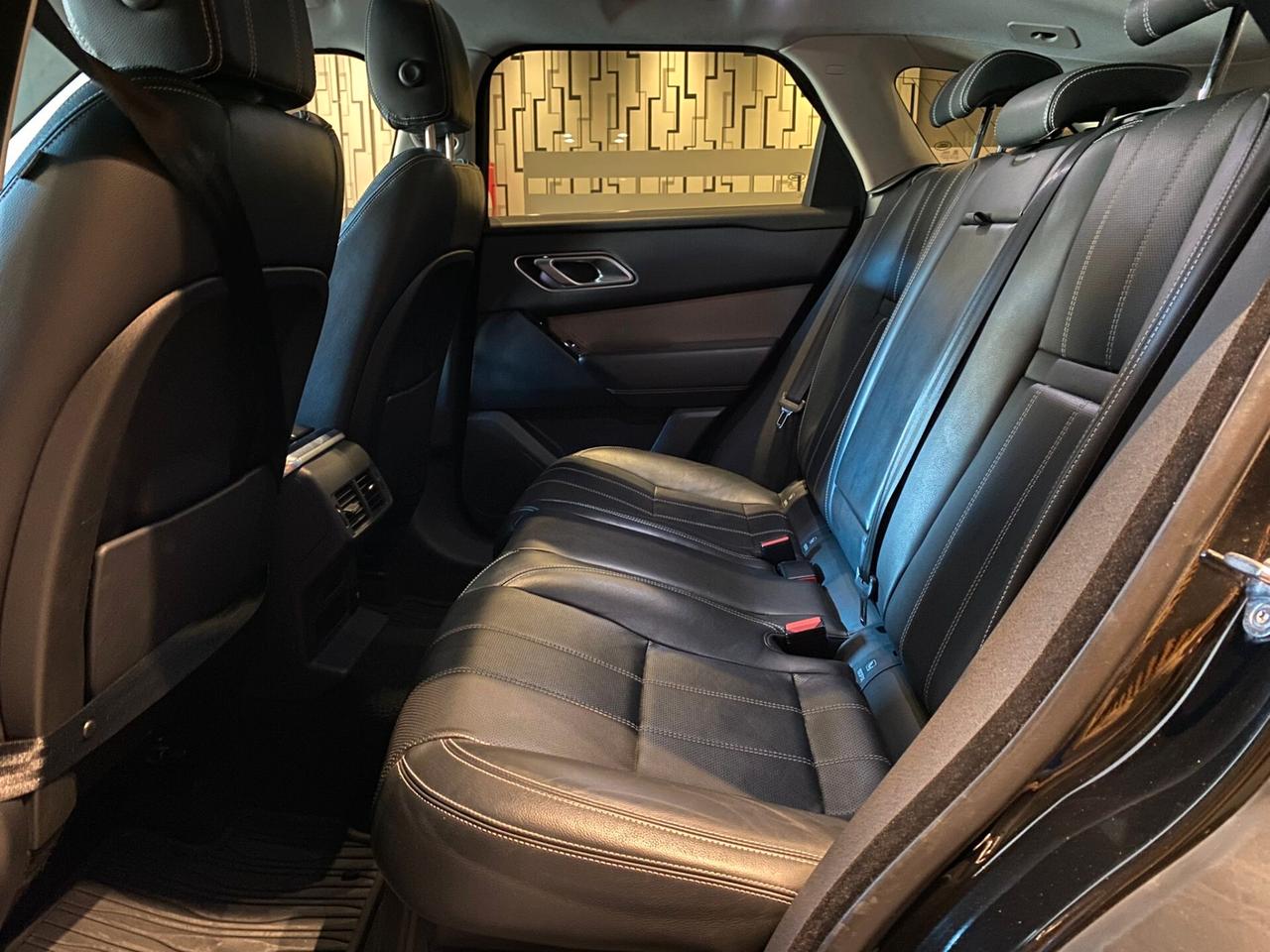 Land Rover Range Velar 2.0D I4 240 CV HSE
