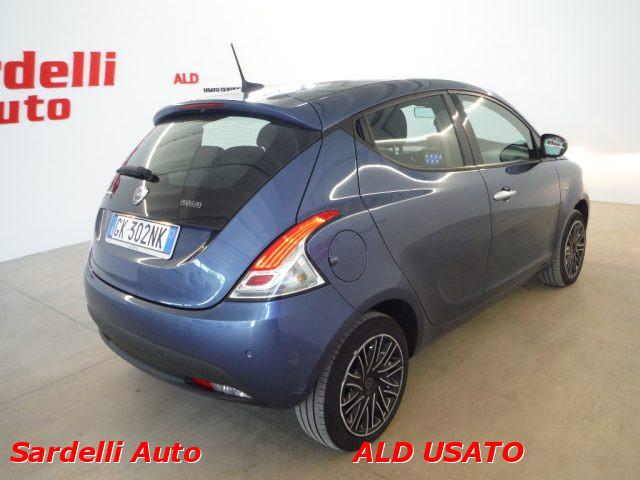 LANCIA Ypsilon 1.0 FireFly 5 porte S&S Hybrid Ecochic Gold