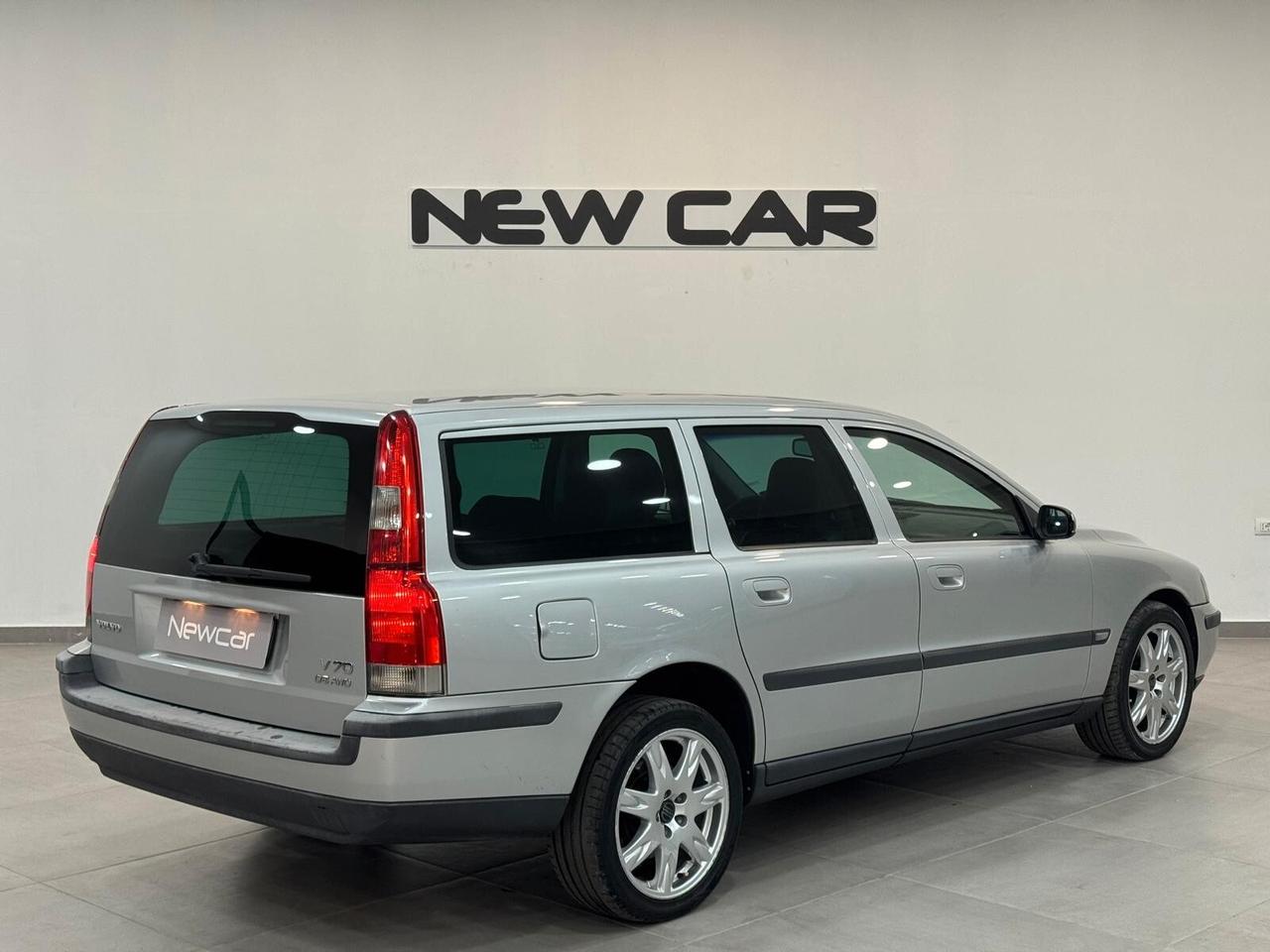 Volvo V70/XC70 XC70 2.4 D5 20V cat aut. AWD Optima