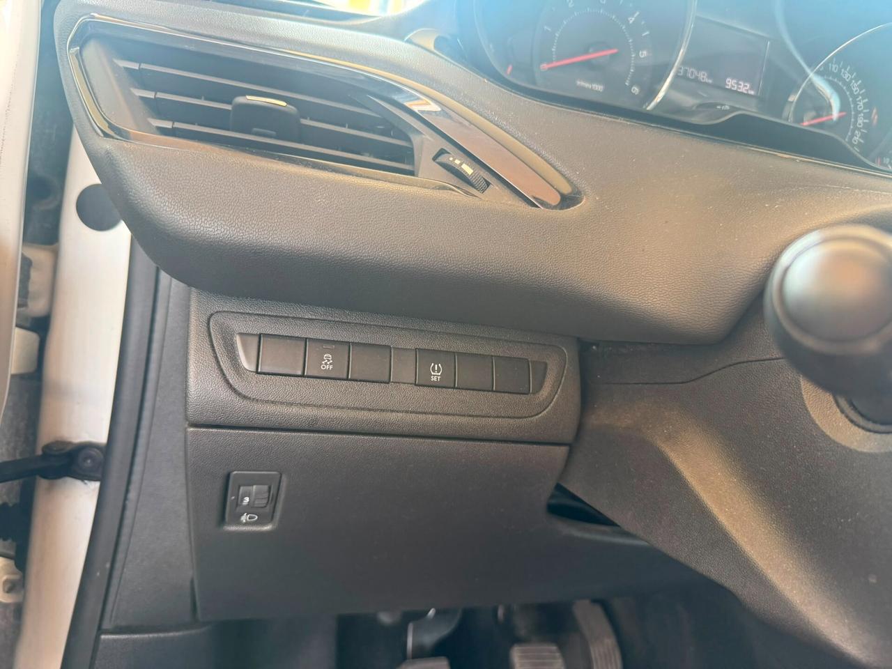 Peugeot 208 PureTech 68 5 porte Active