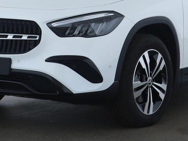 MERCEDES-BENZ GLA 180 d Automatic Progressive Advanced