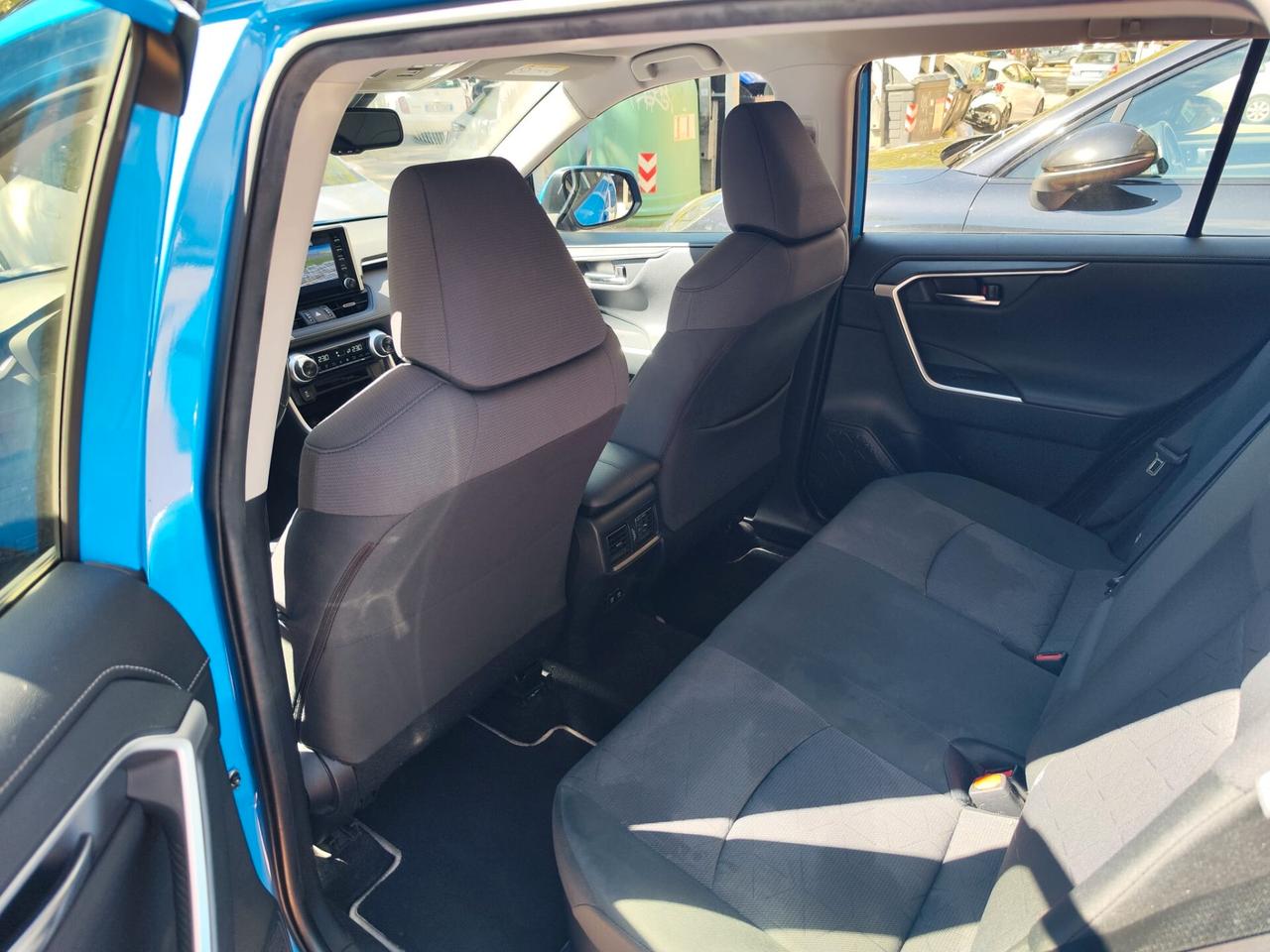 Toyota RAV4 2.5 HV (218CV) E-CVT AWD Business