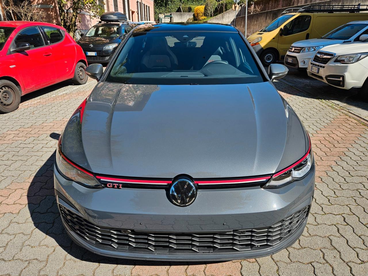 Volkswagen Golf GTI 2.0 TSI DSG- TETTO-MATRIX- CERCHI 19