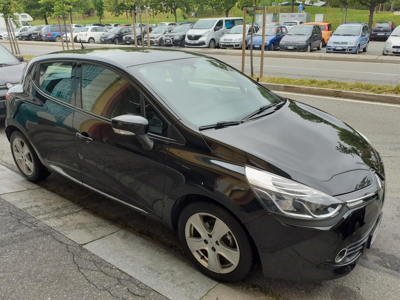 Renault Clio 1.2 75CV 5 porte Full Optional Uniproprietario