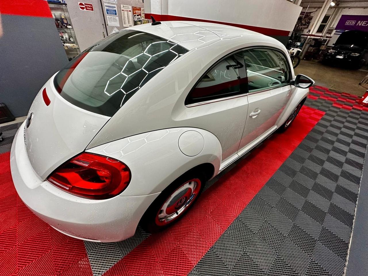 Volkswagen Maggiolino 1.6 TDI Design