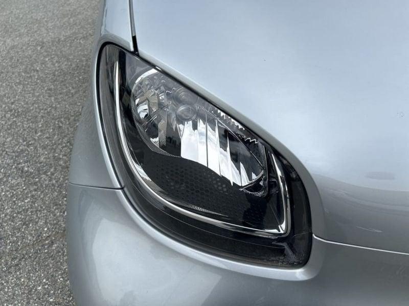 smart fortwo EQ PASSION 4,6KW