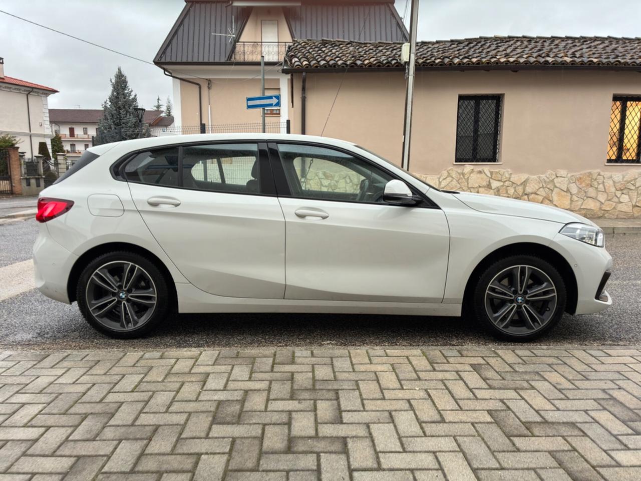 Bmw 116 116d 5p. Sport