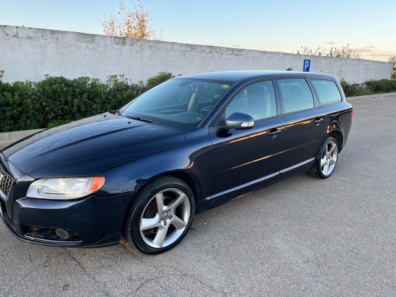 Volvo V70 2.4 D Momentum