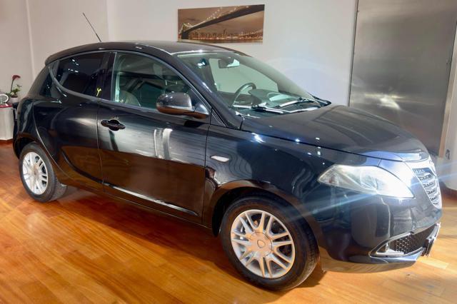 LANCIA Ypsilon 1.2 69 CV 5 porte GPL Ecochic