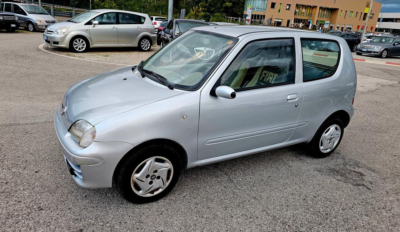 Fiat 600 1.1 Active