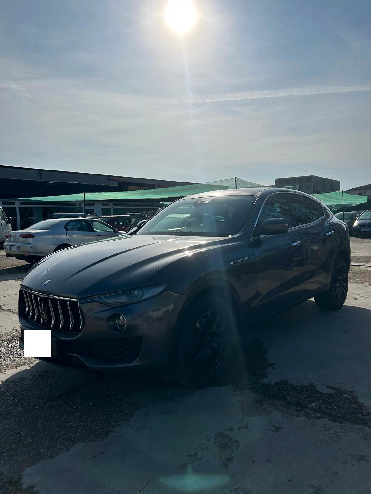 Maserati Levante V6 Diesel 275 CV AWD