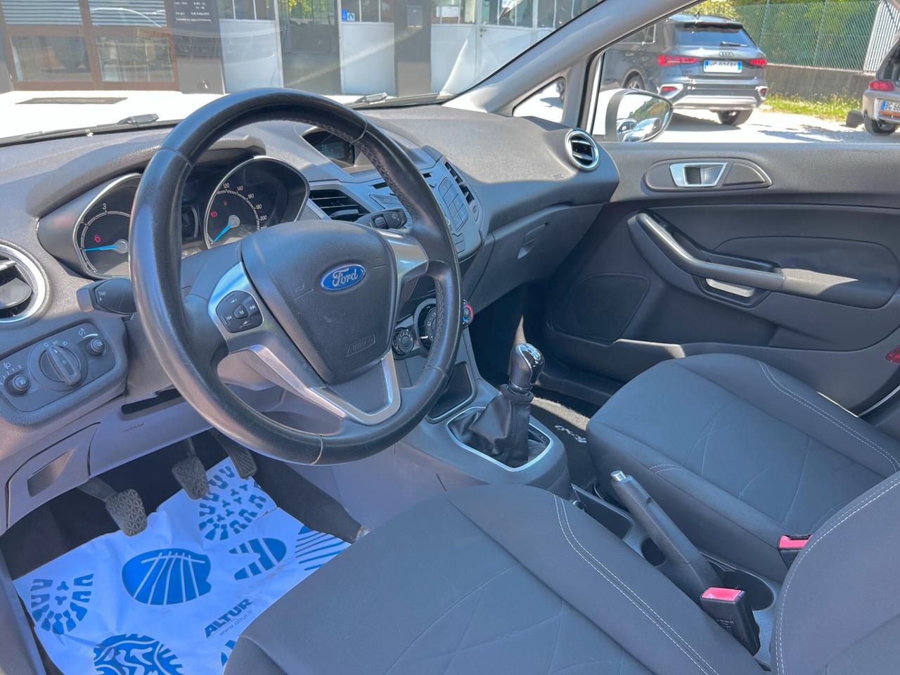 Ford Fiesta 1.5 TDCi 75CV 5p - UNIPROPRIETARIO