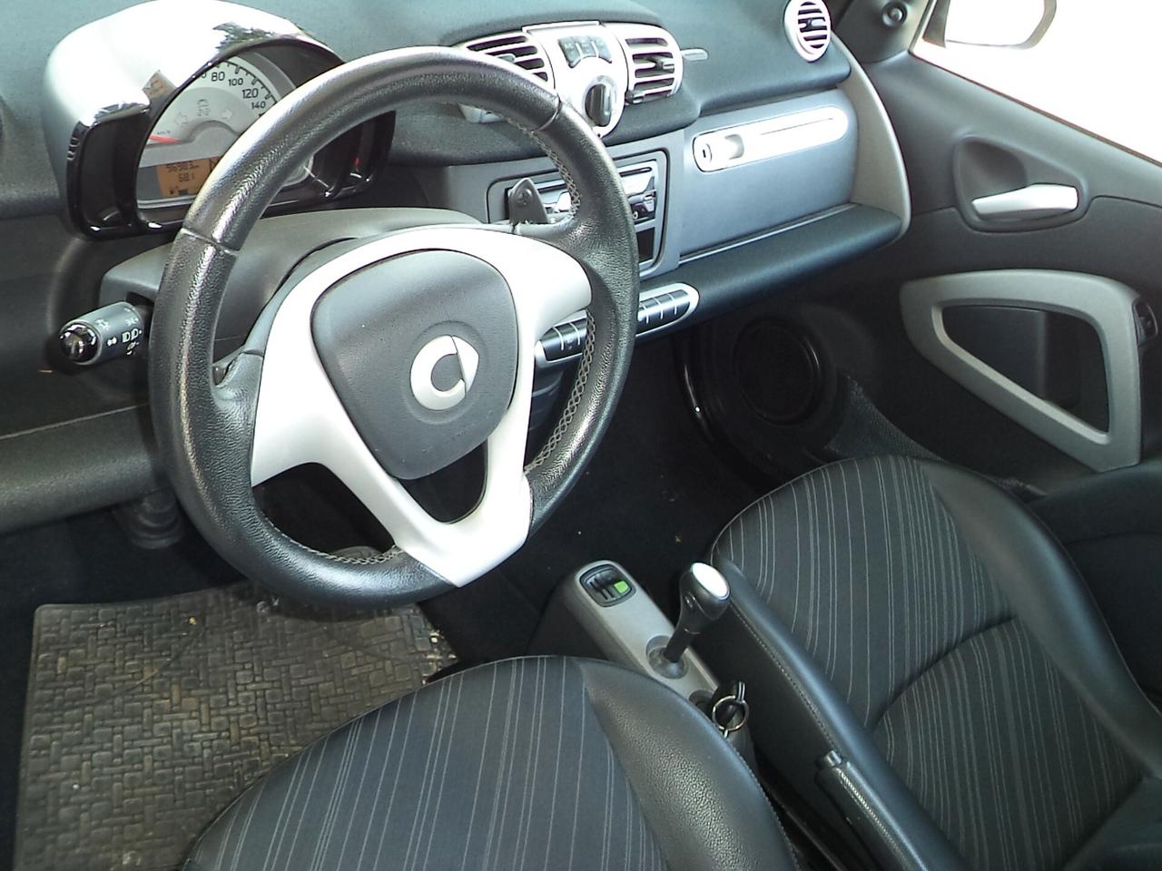 Smart ForTwo 1000 52 kW MHD coupé pulse