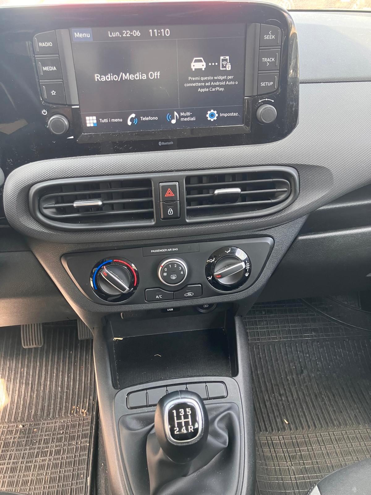 HYUNDAI i10 1.0 MPI Tech