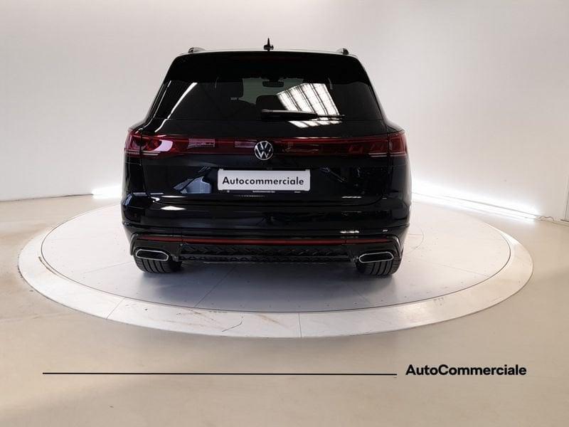 Volkswagen Touareg 3.0 V6 TDI SCR 170kW R-Line Final Edit