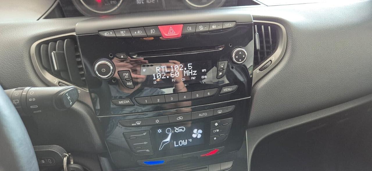 Lancia Ypsilon 1.3 MJT 95 CV S&S Platinum Full Optionals